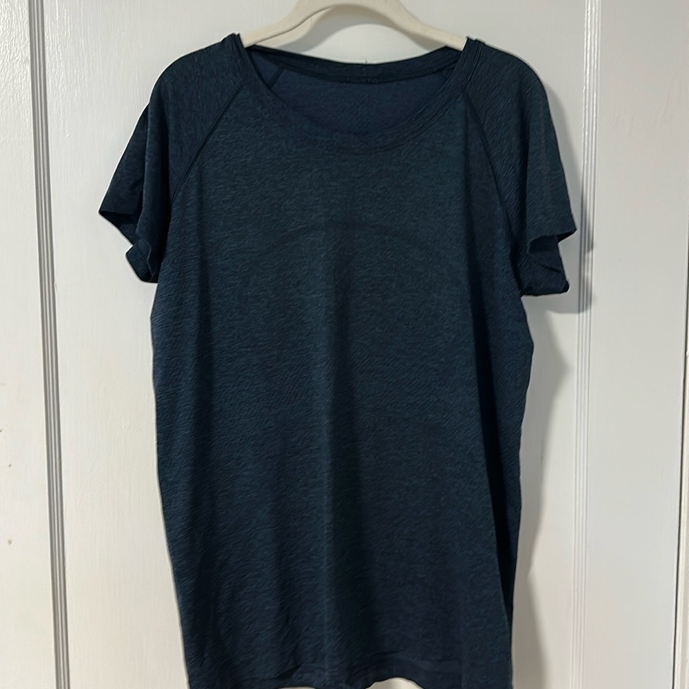 Lululemon heat heathered navy crew neck